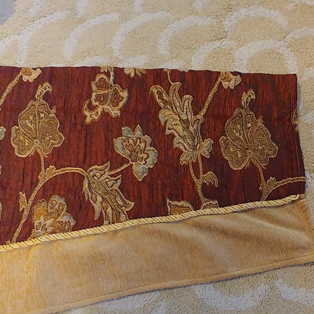 Window valance - Picture 2 of 6